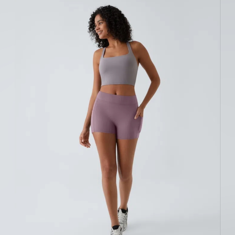 Bundle Of Halara SoftlyZero Airy High Waisted Pocket Cool Touch Yoga Shorts 3.5